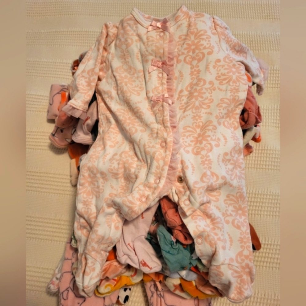 26 girls newborn sleepers